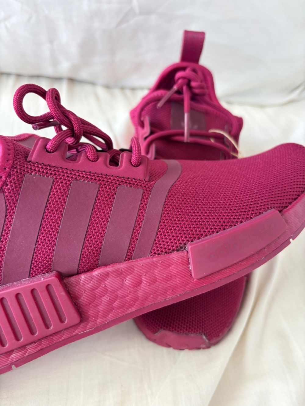 Adidas sneakers NMD_R1 in Red NWT - Picture 4 of 4